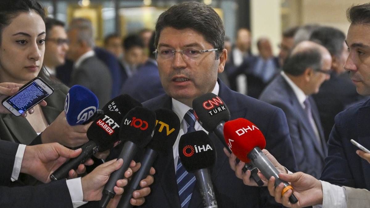 Adalet Bakan Ylmaz Tun'tan TSK'ya iftira atan Sezgin Tanrkulu hakknda aklama