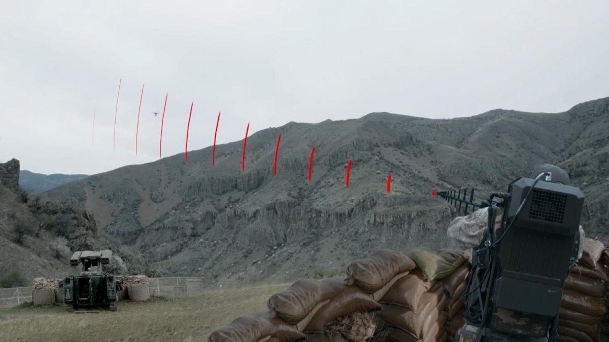 PKK'nn bombal dronlar drld! ABD HA'syla saldrdlar