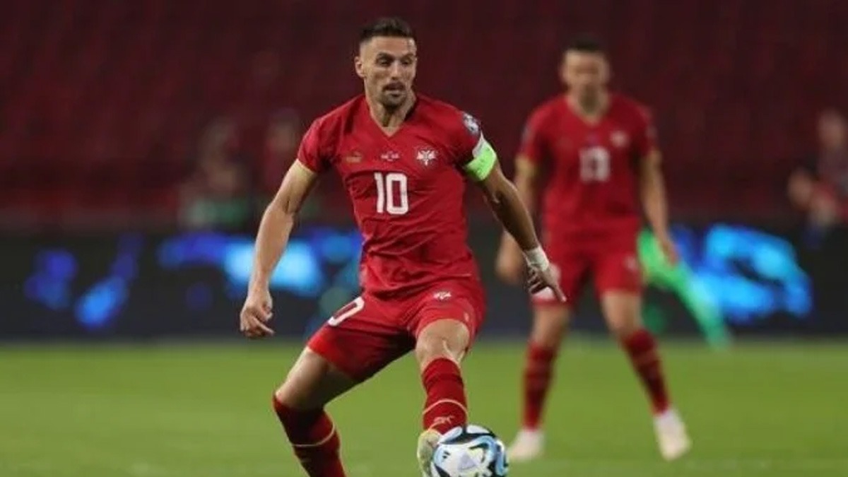 Dusan Tadic'ten dalya paylam!