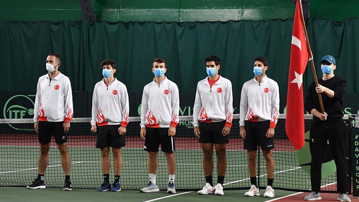 A Mlli Erkek Tenis Takm'nn rakibi Macaristan
