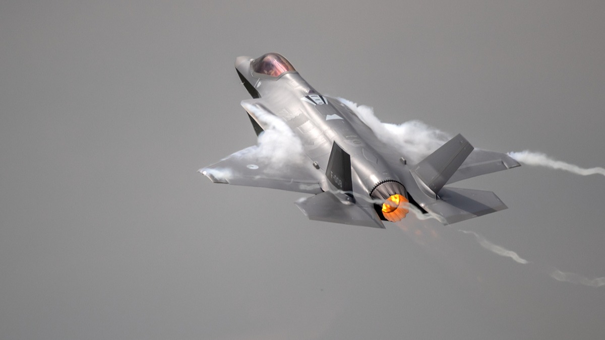 F-16'larn yerini F-35'ler alyor: 4' resmen teslim edildi 