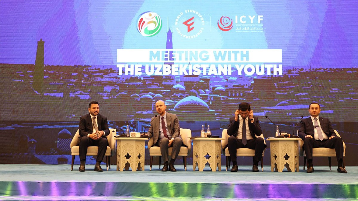 zbekistan'da dzenlenen Genlik Bulumalar'na Bilal Erdoan katlm salad