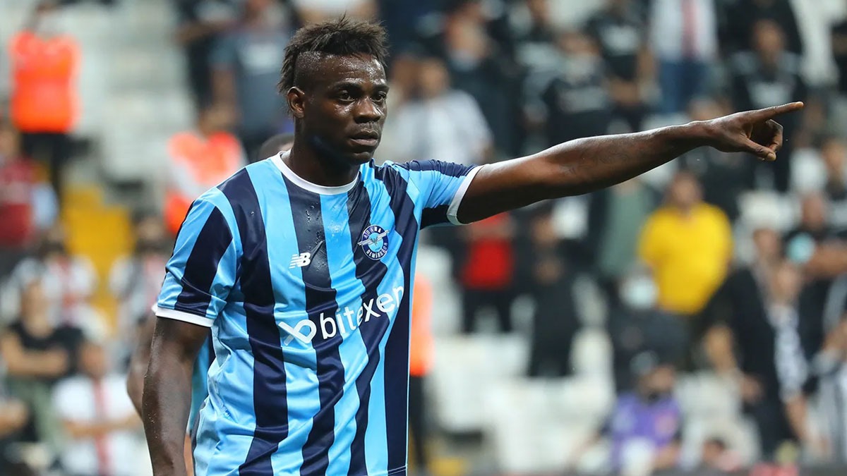 Sper Lig'e geri dnd! Mario Balotelli yeniden Adana Demirspor'da