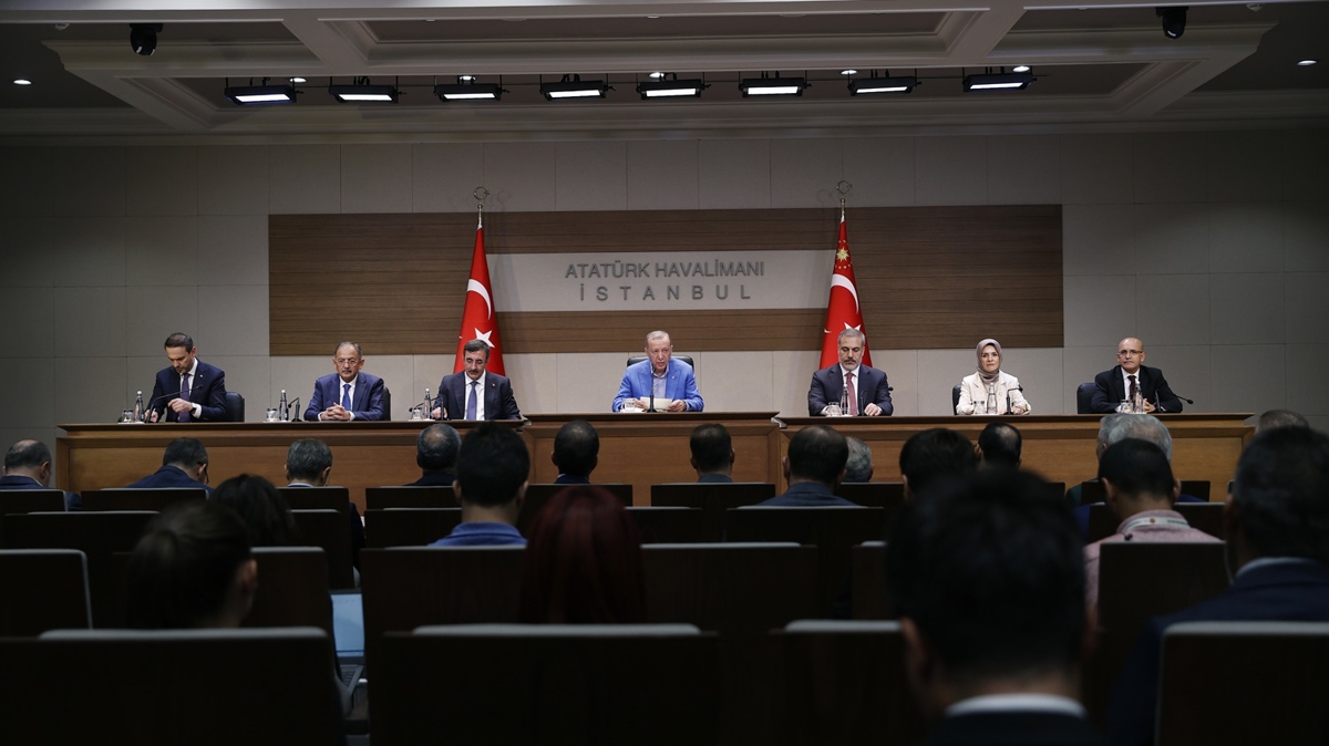 Bakan Erdoan'dan ABD ziyareti ncesi kritik aklama: AB ile gerekirse yollar ayrrz