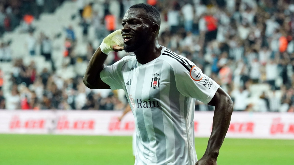 Omar Colley yaşadığı deprem felaketini anlattı: Korkudan dilim tutuldu