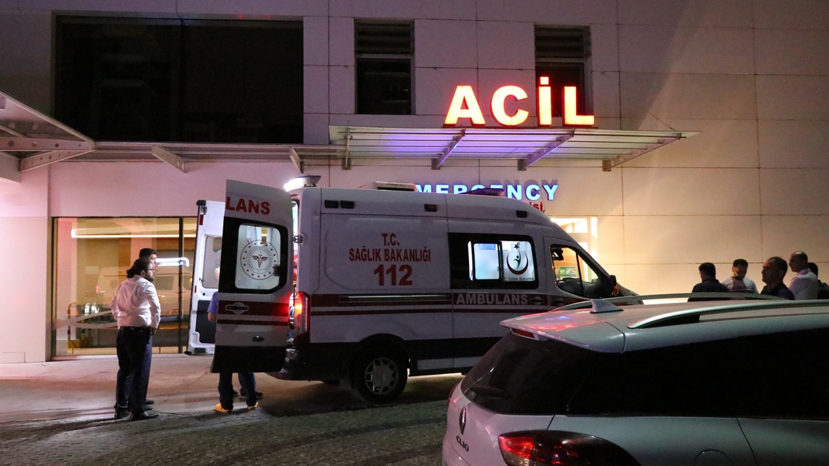 zmir'de kan bakl kavgada 18 yandaki gen ld