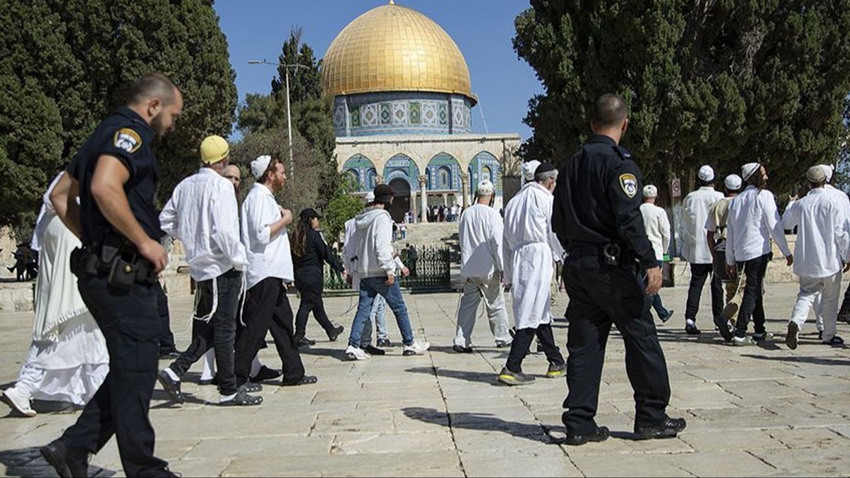 Mescid-i Aksa basknna Suudi Arabistan, Msr ve TT'den knama