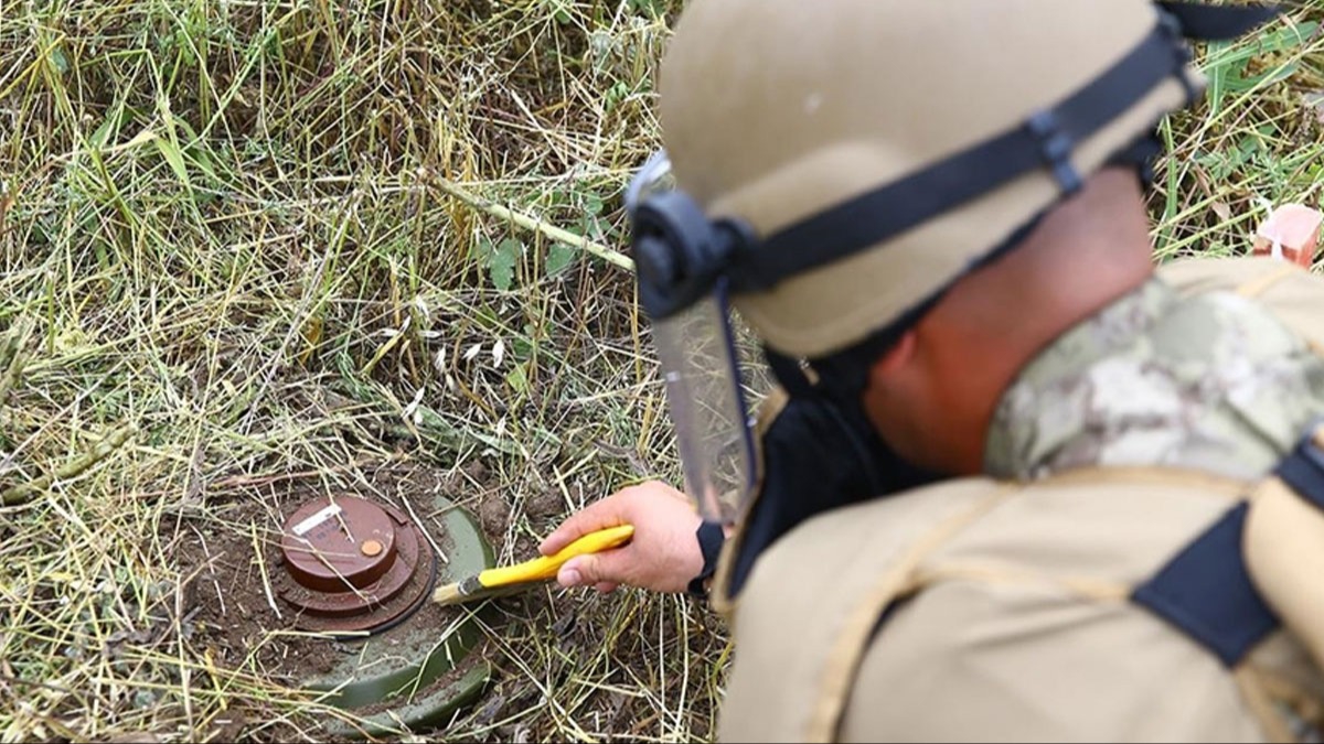 Karaba'da Ermenilerin dedii mayn infilak etti: 4 Azerbaycan polisi ehit