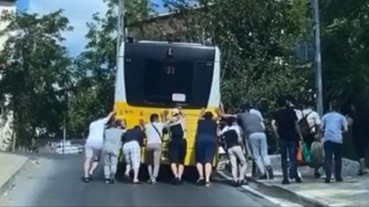 İBB'nin rezaleti Fransa basınında! Tek karede özetlediler