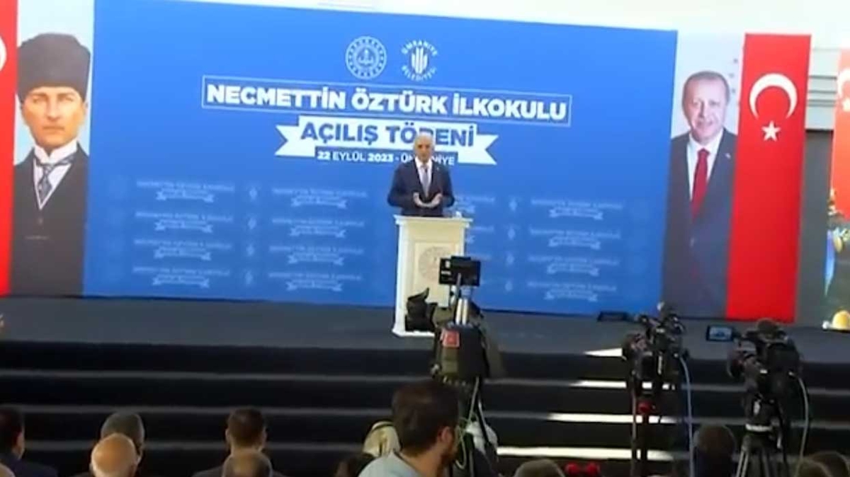Bakan Yldrm mjdeyi verdi: mraniye'ye 25 yeni okul