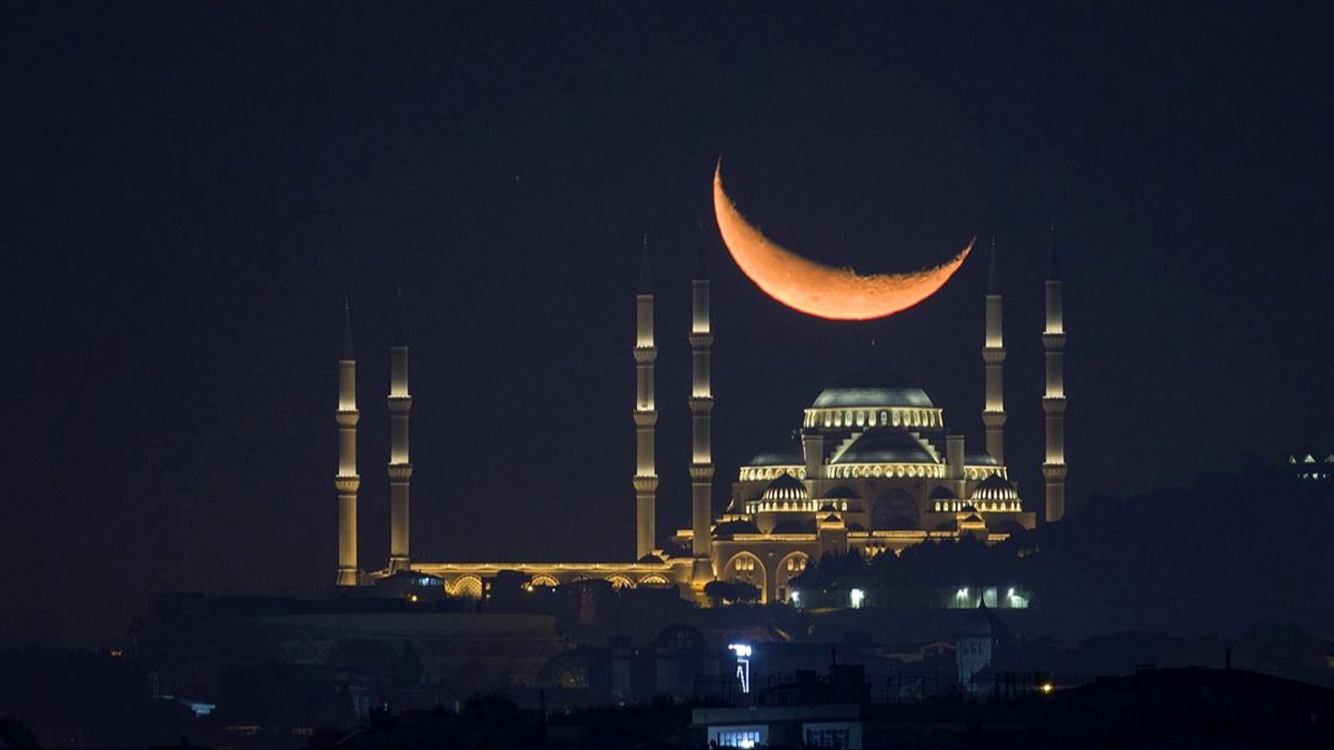 Mevlid kandilinde yapılacak ibadetler nelerdir? Mevlid kandilinde ne yapılır?