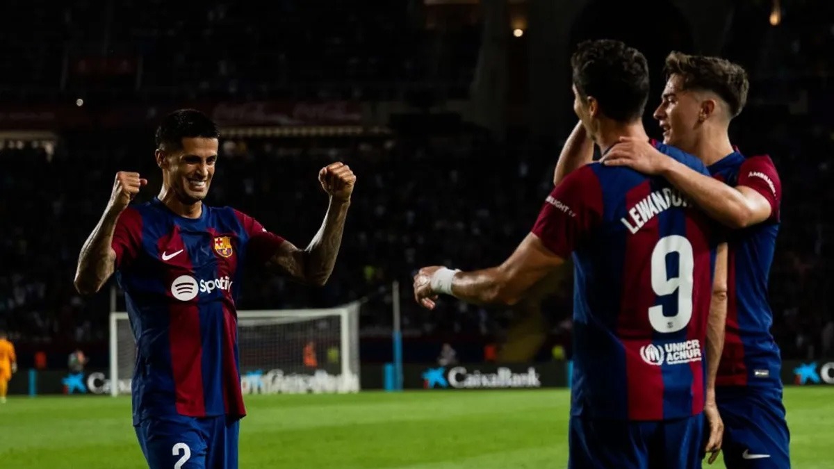 Barcelona'dan muhteem dn!