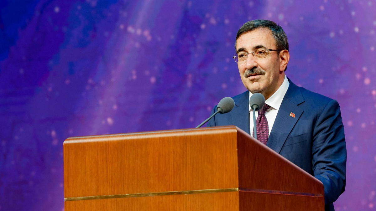 Cumhurbakan Yardmcs Ylmaz: Orta vadede 10 milyar dolar hedefliyoruz