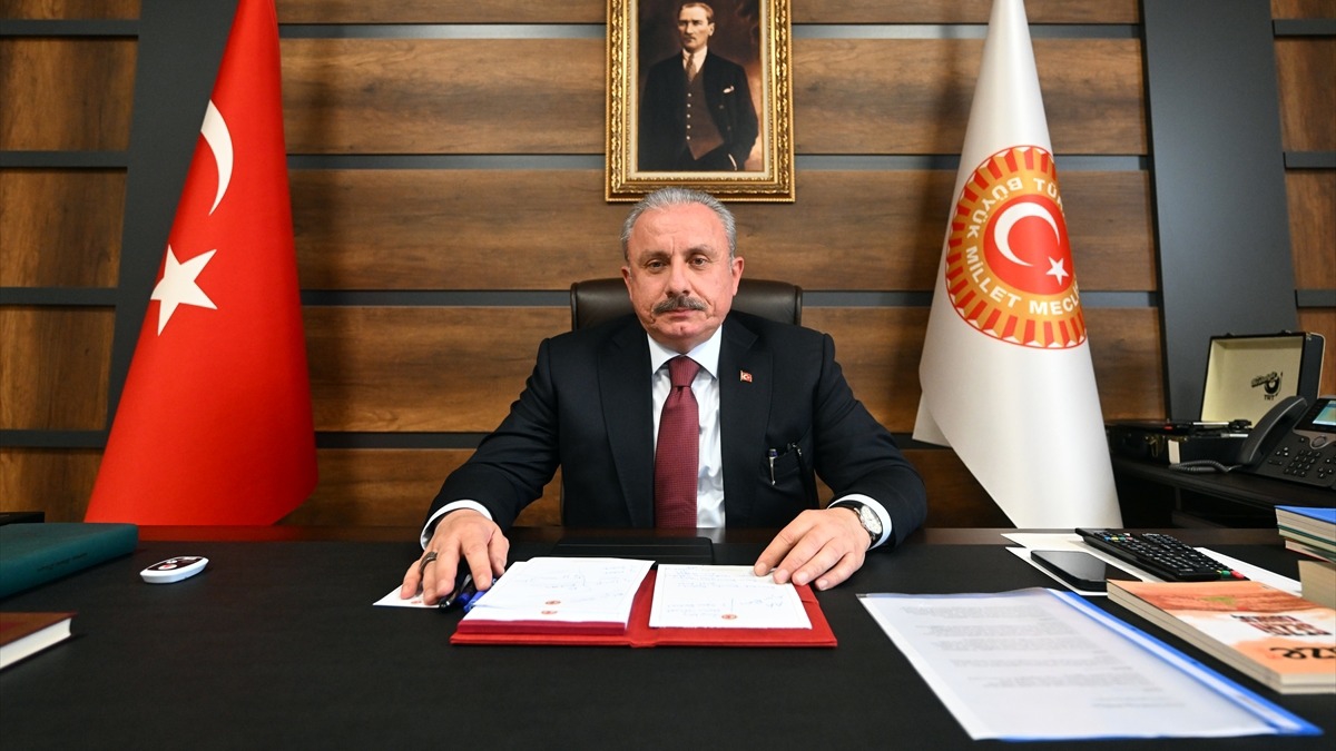 entop'tan yeni anayasa iin neri