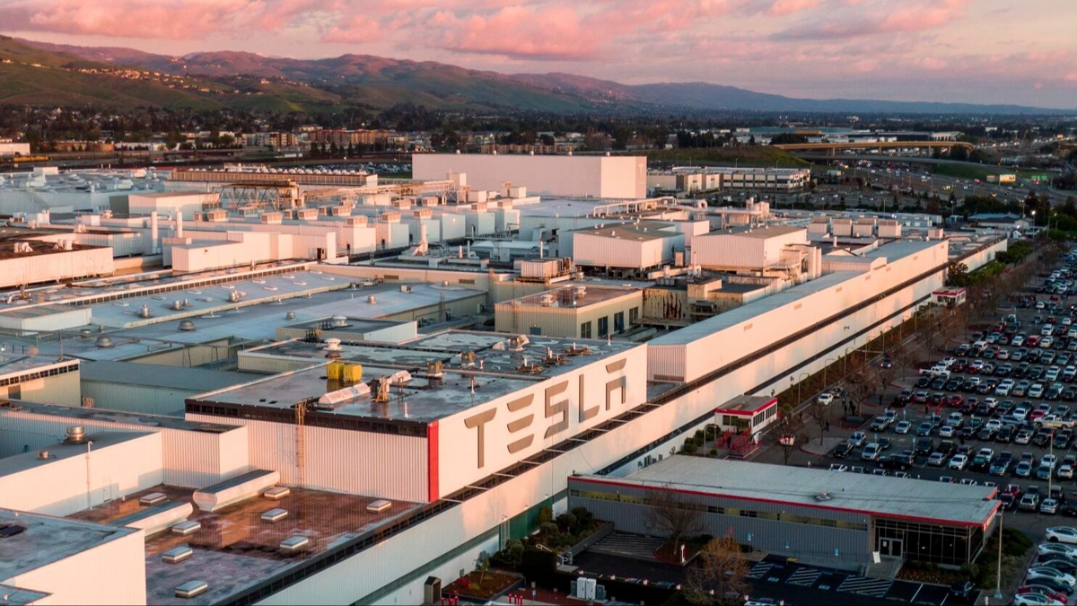 Tesla'ya ''rklk'' davas