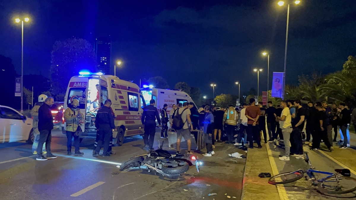 Pendik'te korkutan kaza! 2 yaral