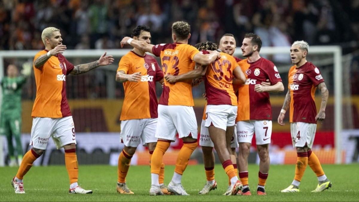 Galatasaray ma hangi kanalda? Manchester United-Galatasaray ma saat kata? te Galatasaray'n ilk 11'i