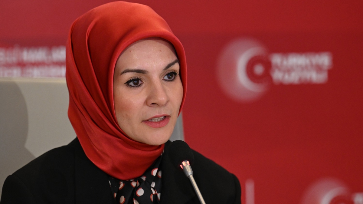3 ilde pilot uygulama balad! Bakan Gkta: 566 bin kiiye deme yapyoruz