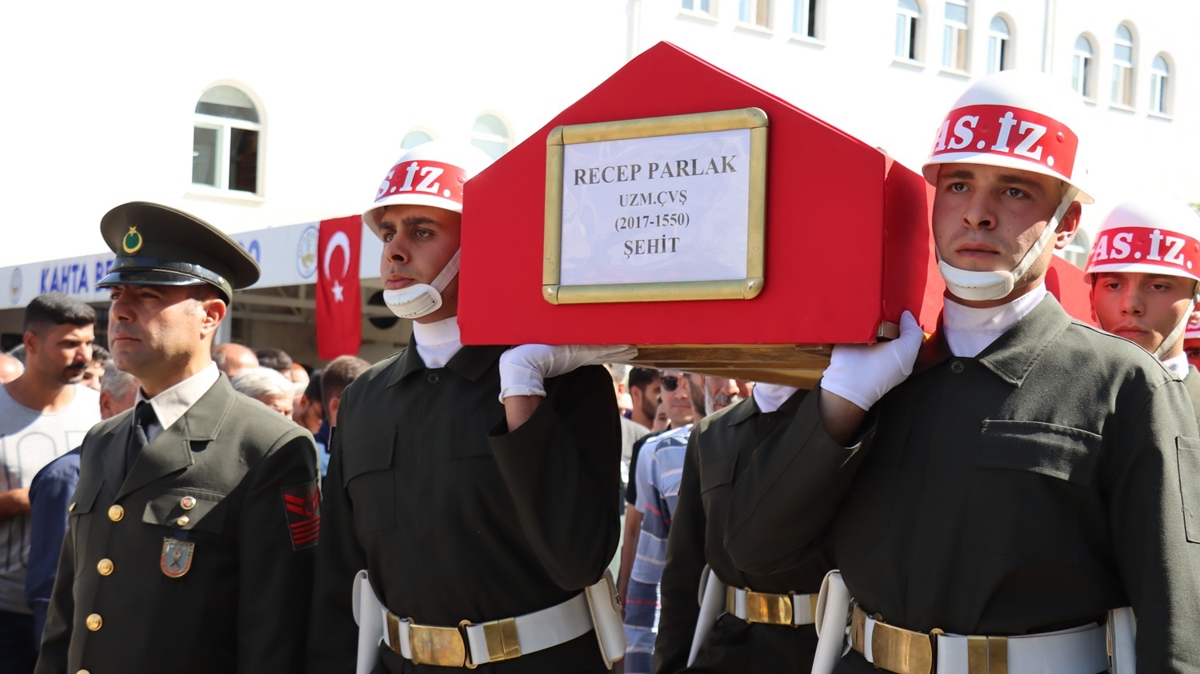 Pene kilit ehidi Piyade Uzman avu Recep Parlak, son yolculuuna uurland
