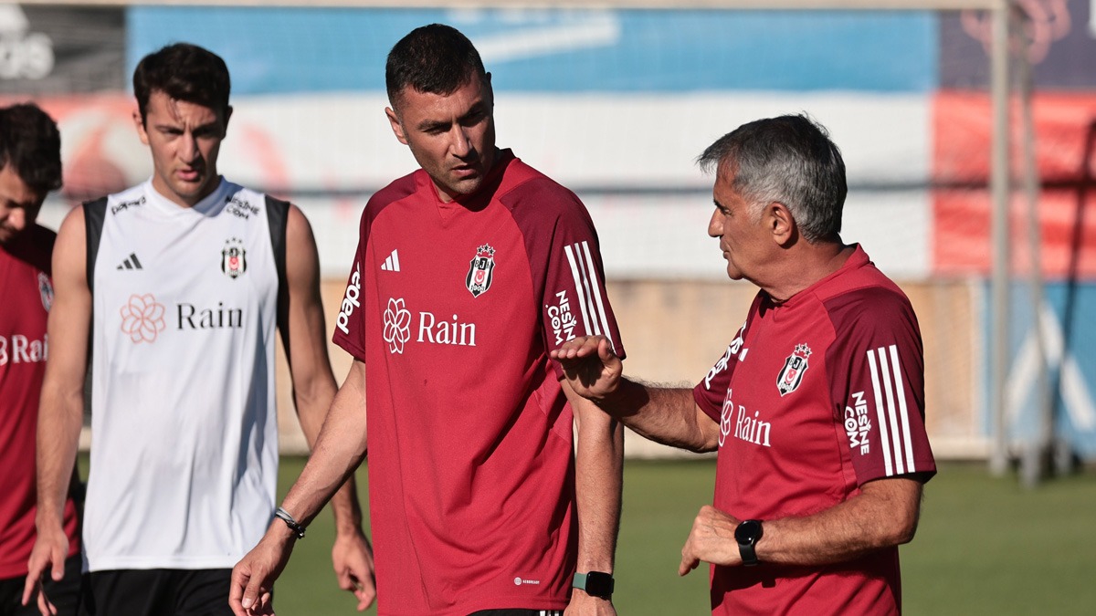 Burak Ylmaz, enol Gne'e veda etti