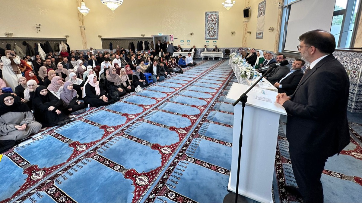 Almanya'da ilk kez ''Ak retim mam Hatip Lisesi'' ald