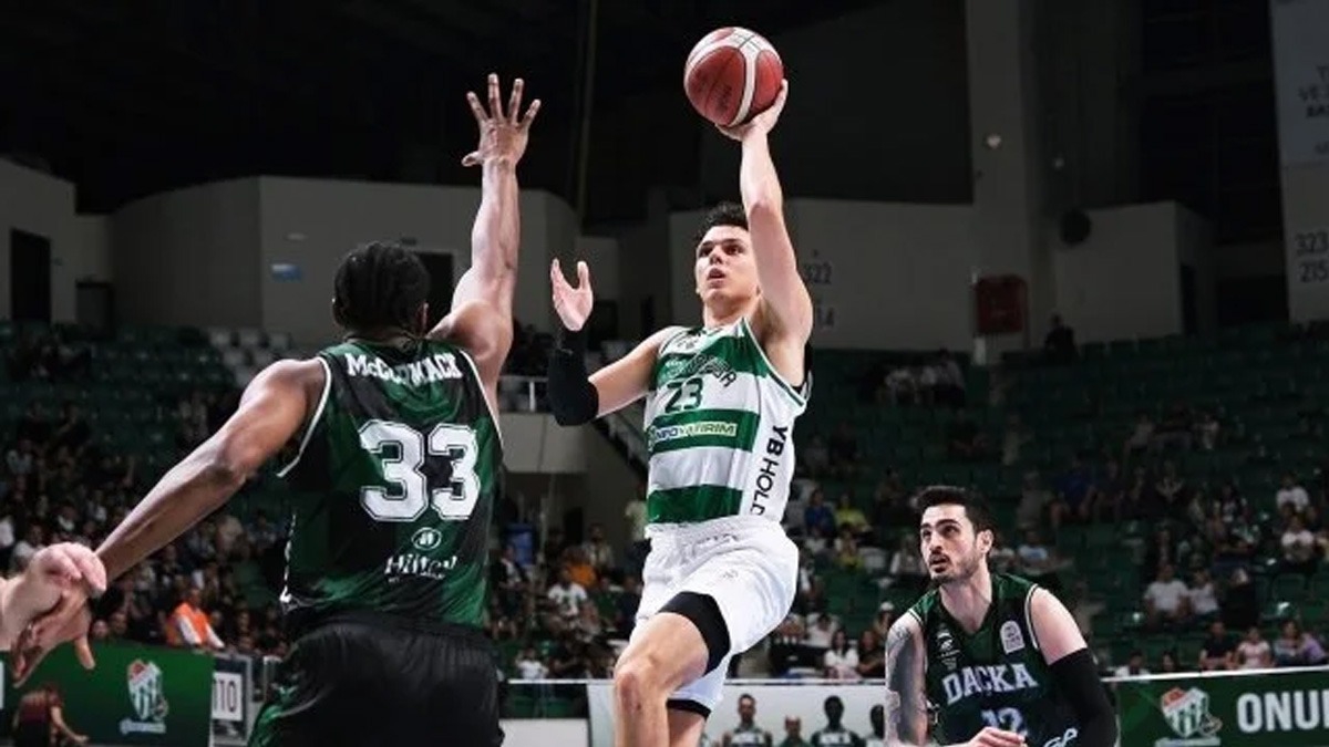Bursaspor nfo seyircisiyle kazand  