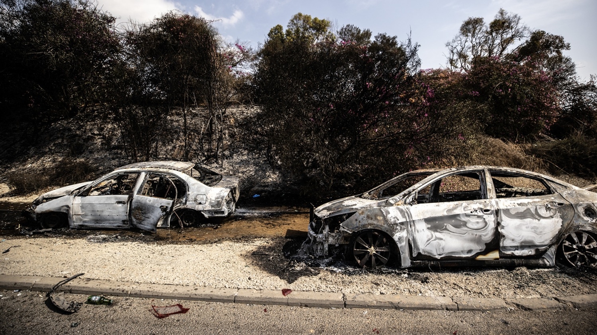 Kassam Tugaylar, Sderot yerleim birimini 100 roketle vurdu