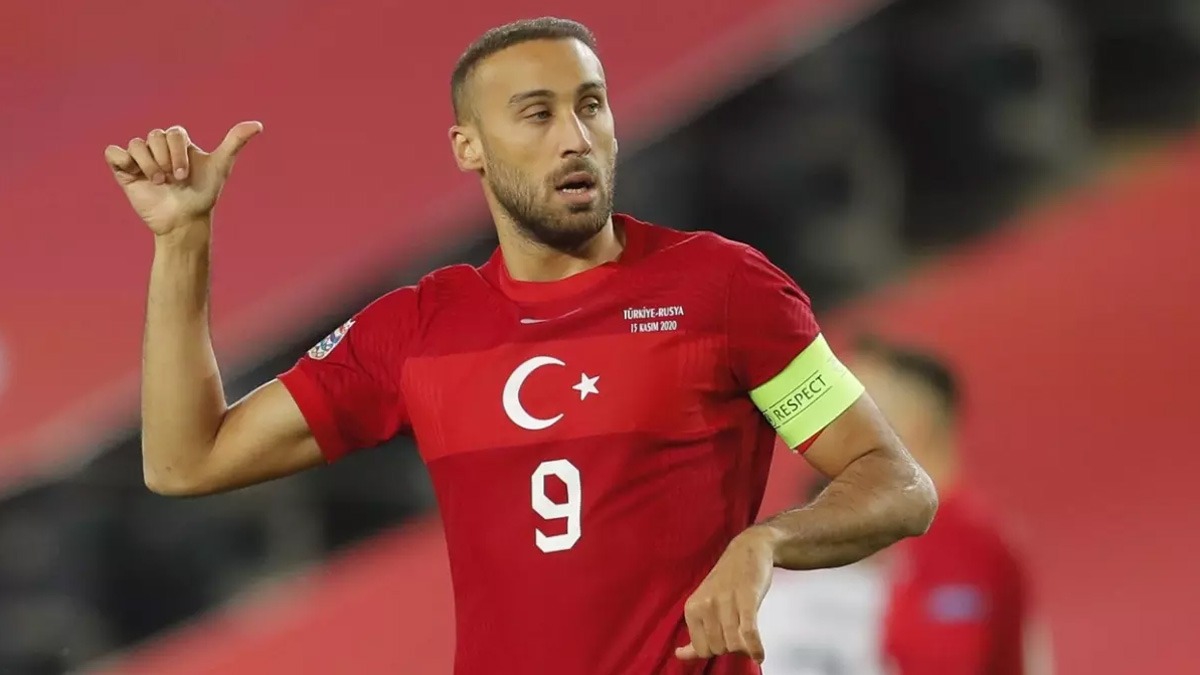 Cenk Tosun: Gruptan lider kmak istiyoruz