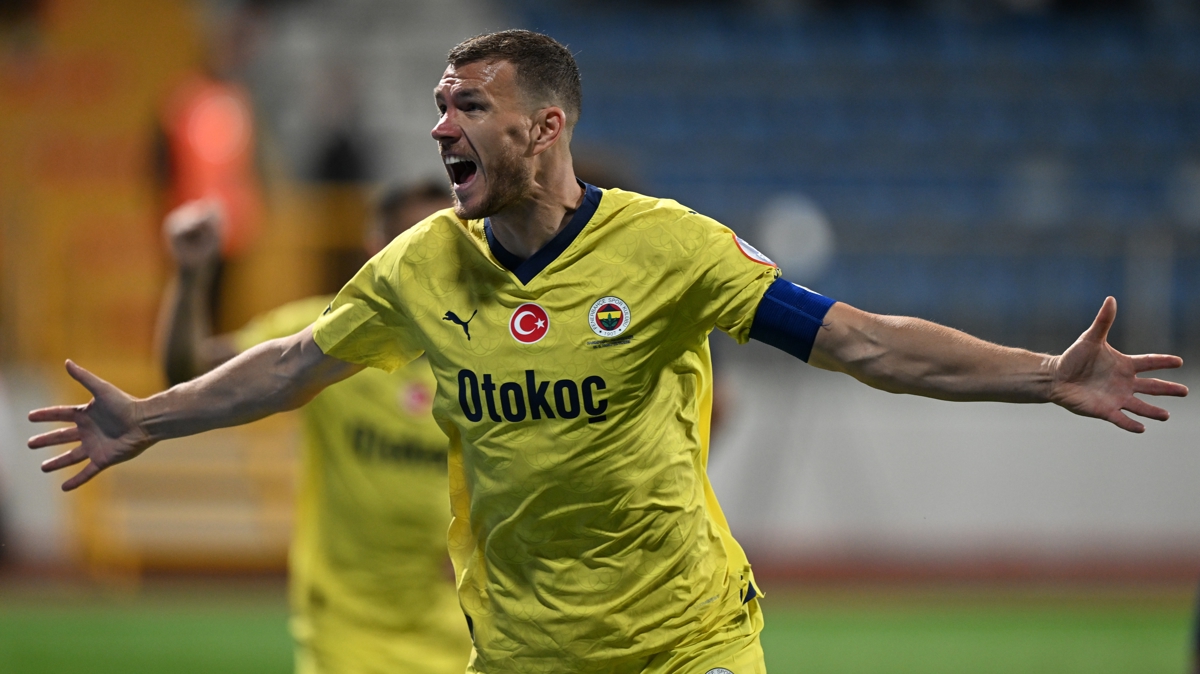 Edin Dzeko atmaya, Fenerbahçe kazanmaya devam ediyor
