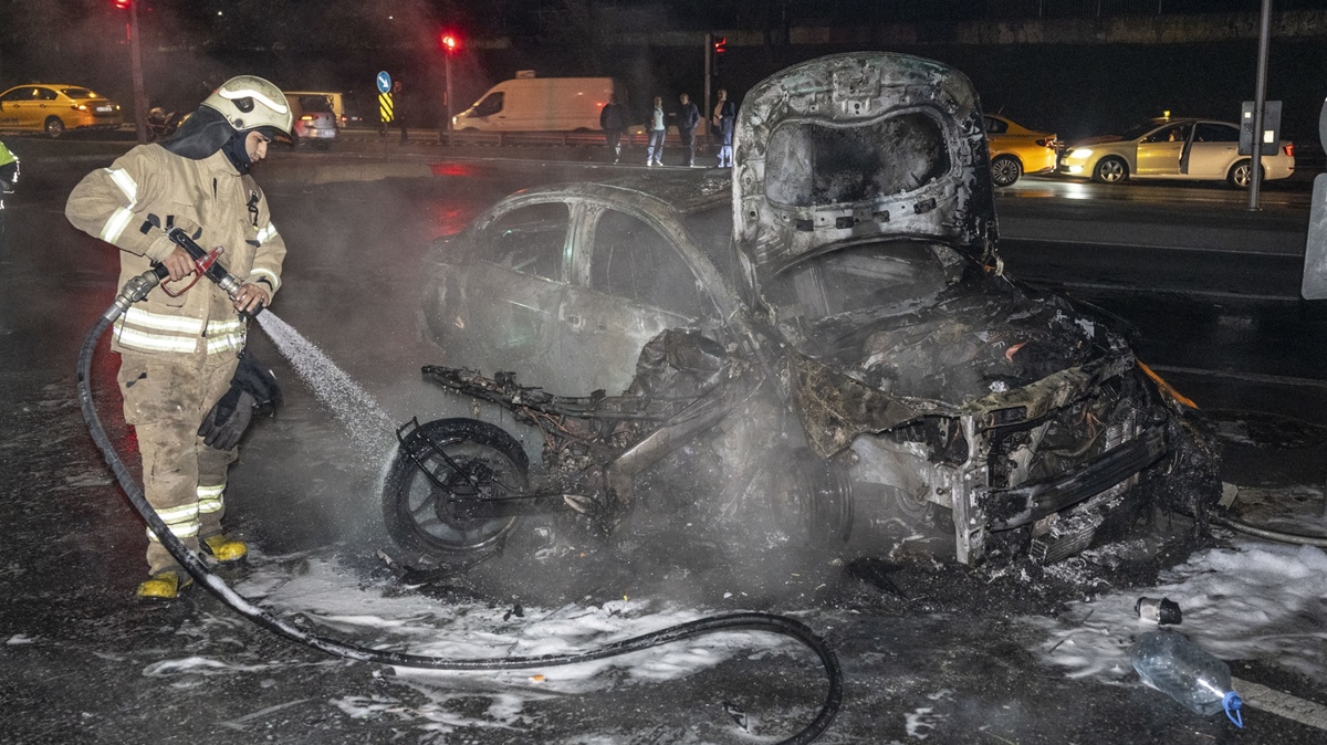 Gaziosmanpaa'da trafik kazas: 2 l