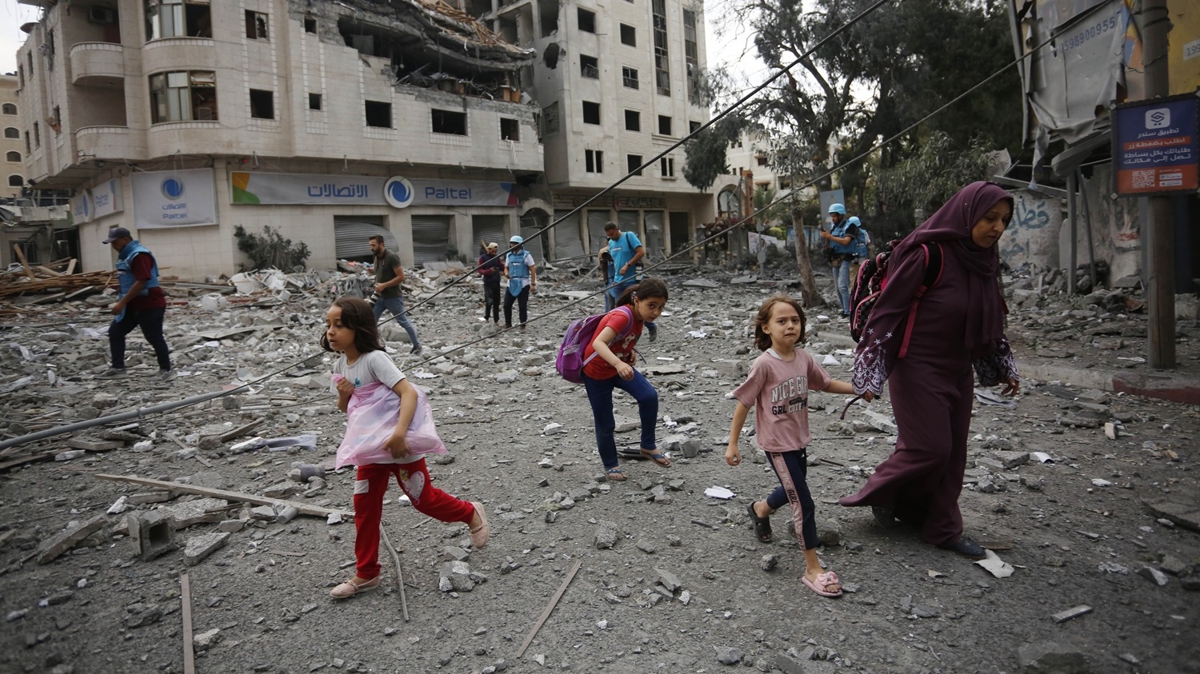 �srail'in abluka uygulad��� Gazze'de ac� bilan�o: 24 saatte 180 bine ula�t�