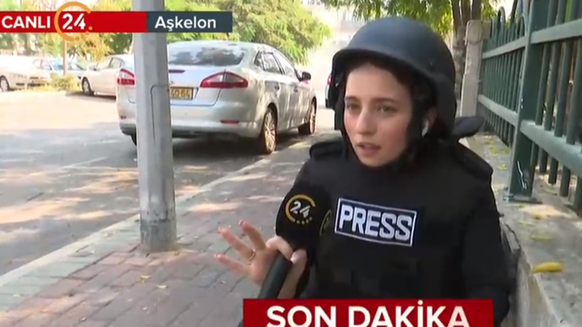 Canlı yayında sıcak anlar! 24 TV ekibi Hamas'ın roket saldırısını böyle görüntüledi