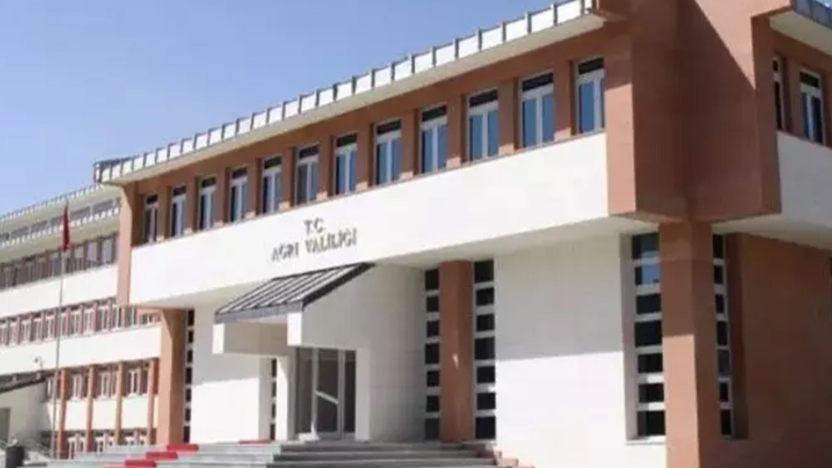 Ar Valilii'nden eylem ve etkinliklere yasak geldi 