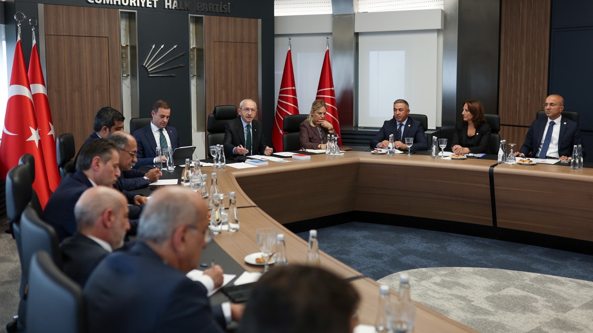 Ankara'da ikna seanslar! Kldarolu'ndan zel-mamolu hizbini blmeyi amalayan adm