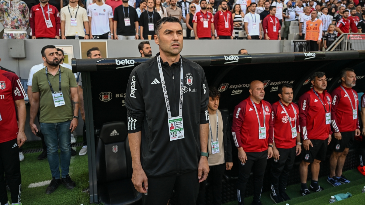 Beikta'ta Burak Ylmaz'n yardmc antrenrleri belli oldu!