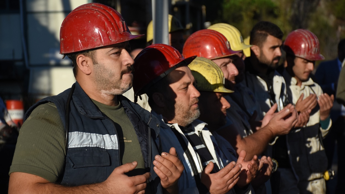 Amasra maden ehitleri dualarla anld