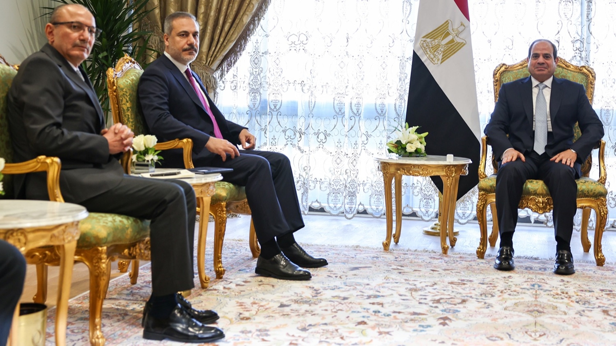 Bakan Fidan, Msr Cumhurbakan Sisi ile grt
