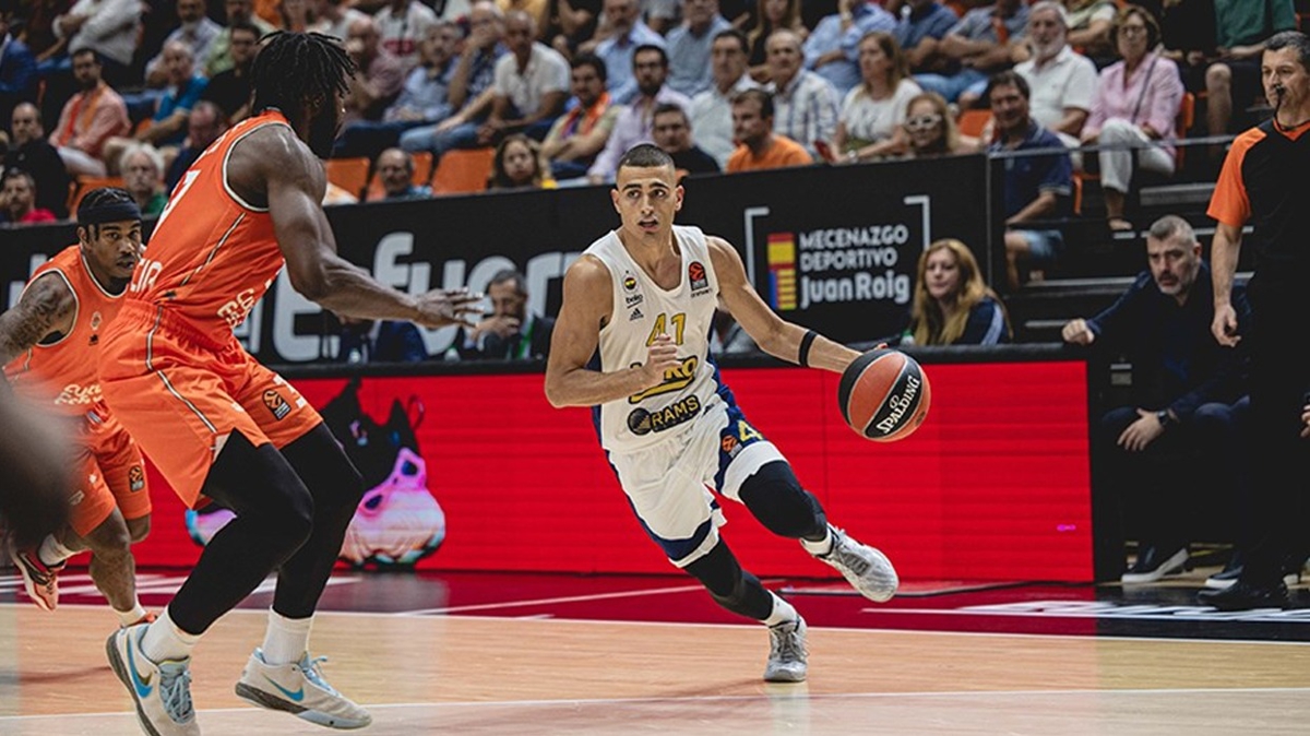 Fenerbahe Beko, Valencia engelini aamad