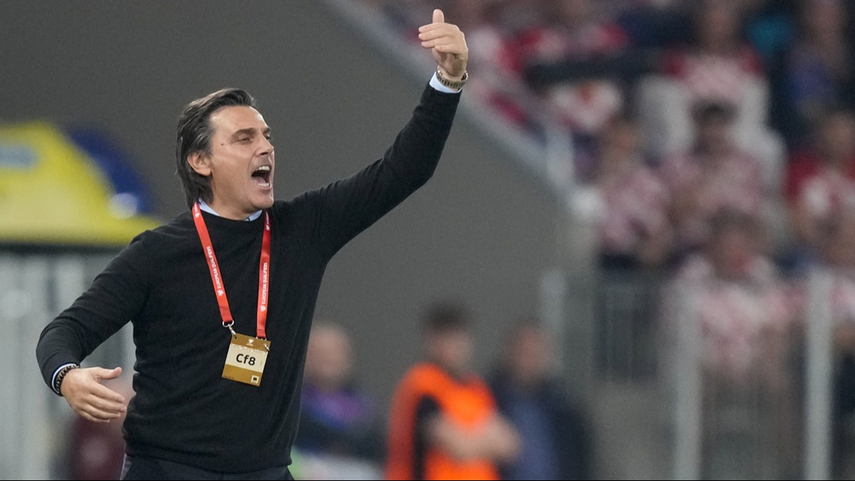 Vincenzo Montella'dan Sacha Boey aklamas ''Zaman gelince deerlendiririz''