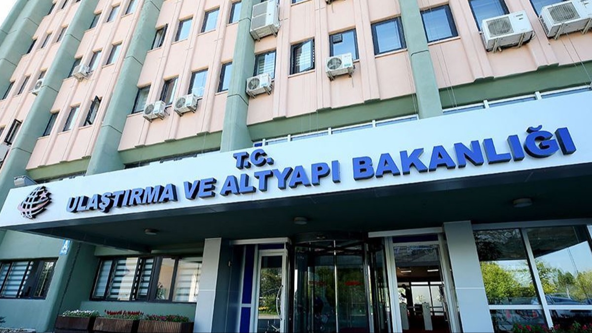 Adapazarı-Serdivan Raylı Sistem Hattı'nı Ulaştırma ve Altyapı Bakanlığı tamamlayacak