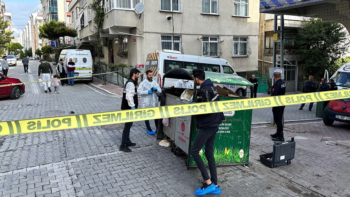 Esenyurt'ta çöpe atılmış bebek cesedi bulundu