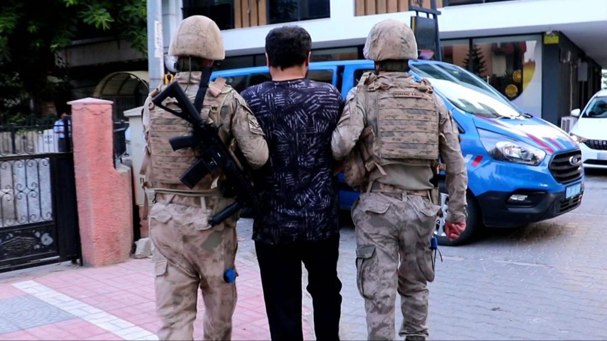 Jandarma'dan Silifke ve Tarsus'ta uyuşturucu operasyonu: 4 gözaltı