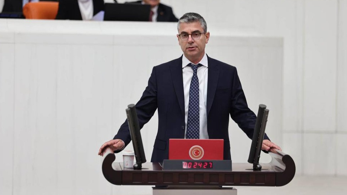 YSP'li Bozda'n fezlekesi Adalet Bakanlna gnderildi 