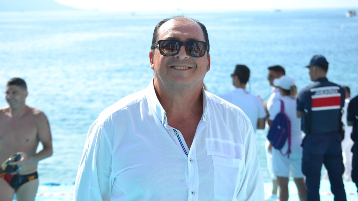 ldeniz Uluslararas Su Oyunlar balyor