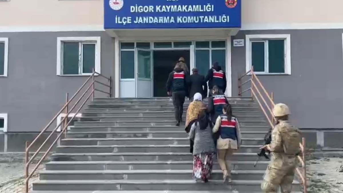 12 ilde PKK/KCK operasyonu