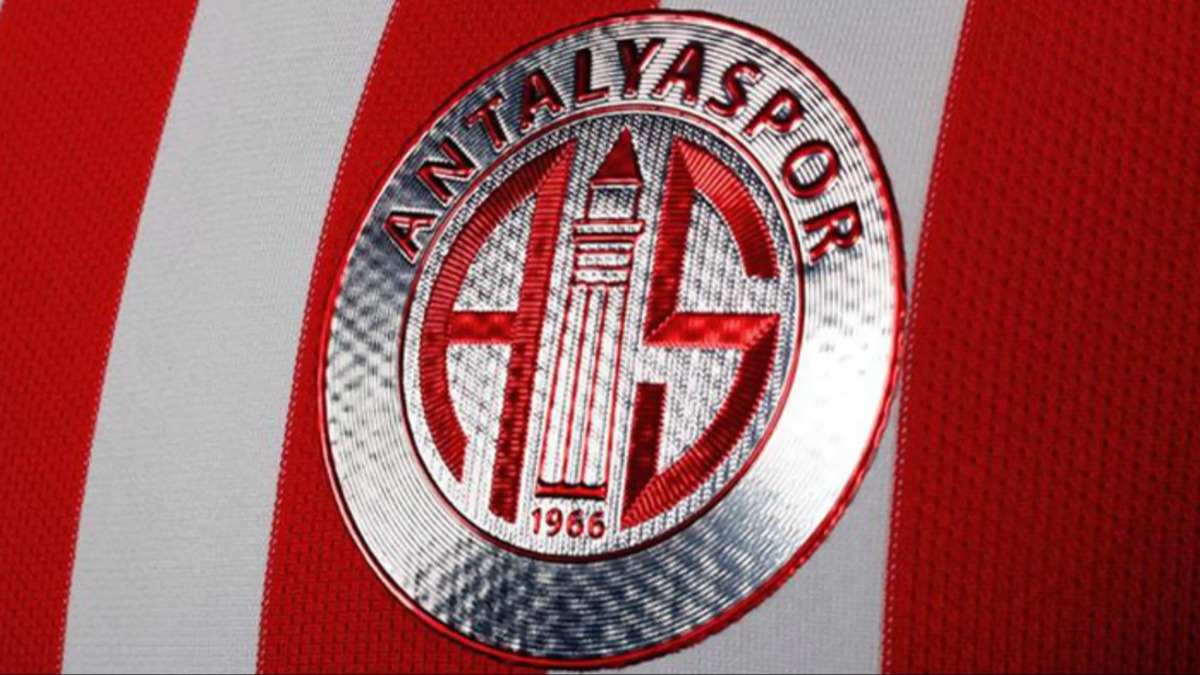 Antalyaspor'un srailli futbolcularndan aklama: Maa kmayacaz