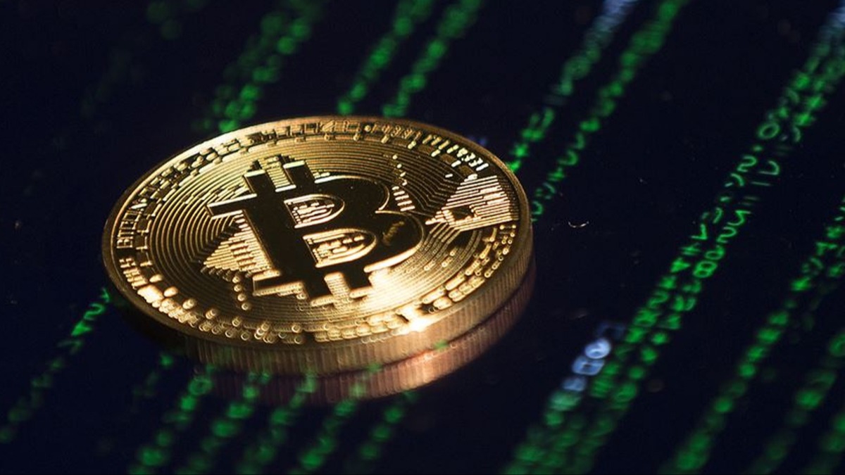 Bitcoin tekrar 30 bin doları test etti 
