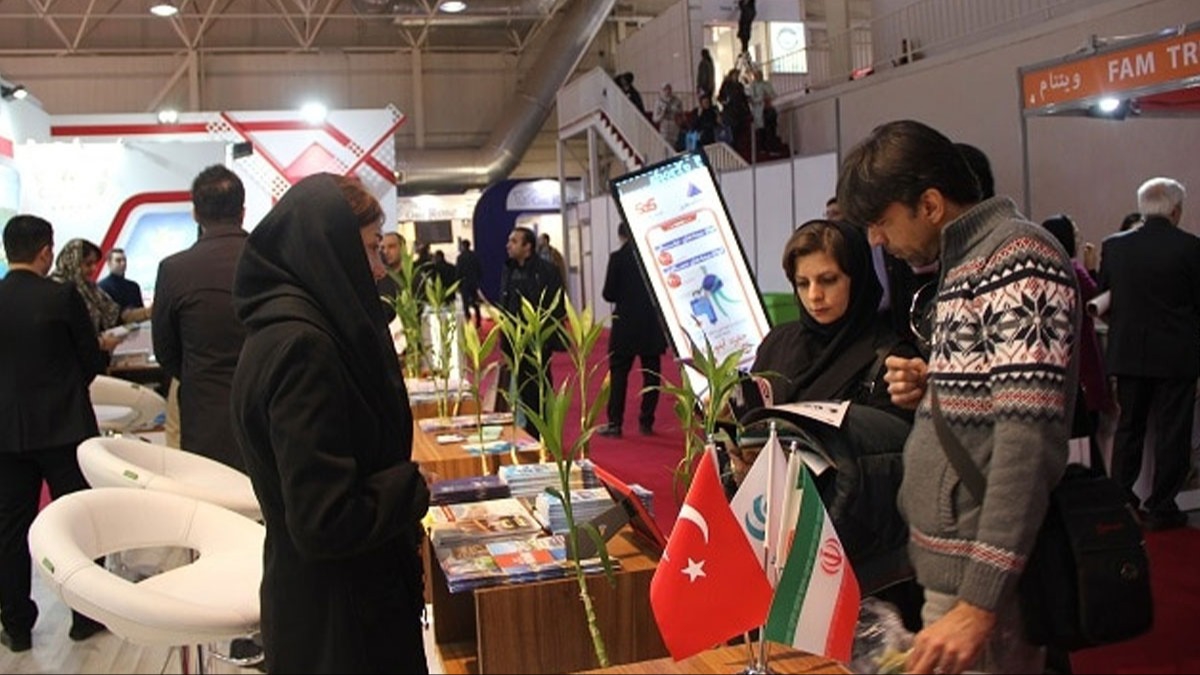 Tebriz'de turizm fuarna katlan Trk irketlerinden iki lke ilikilerine katk