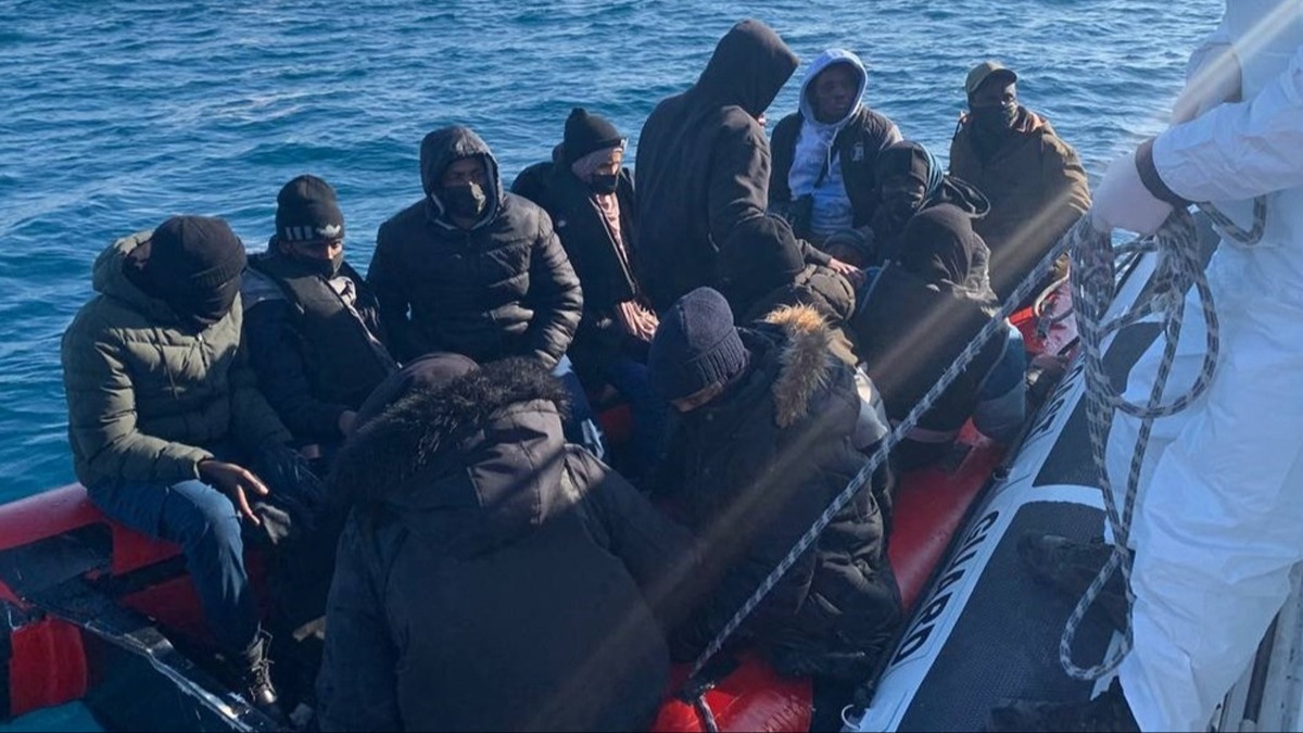 eme ve Foa aklarnda 20 dzensiz gmen kurtarld