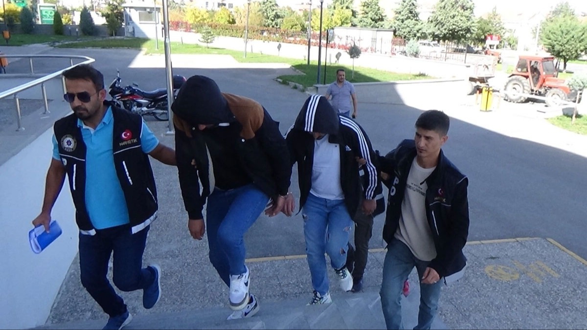 Karaman'daki uyuturucu operasyonunda gzaltna alnan 2 kii tutukland